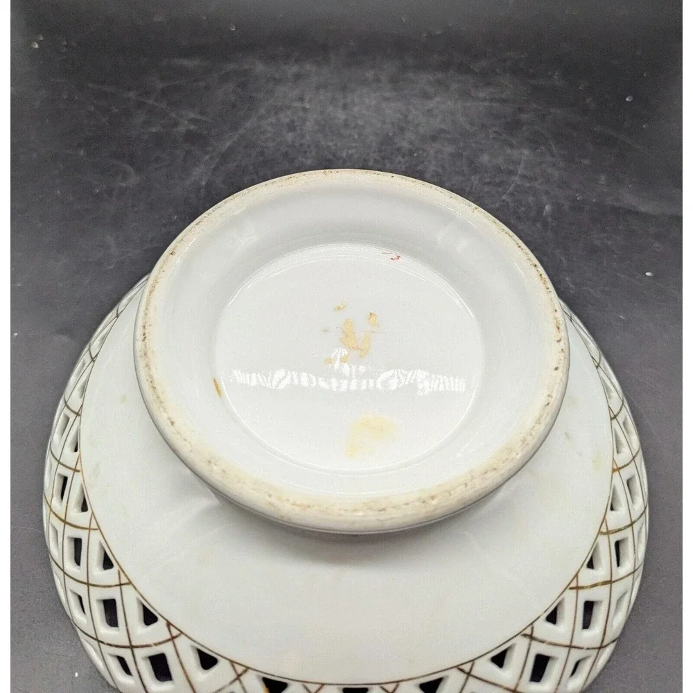 Vintage Pierced Porcelain Floral Pedestal Fruit Console Bowl Flower Floral 9